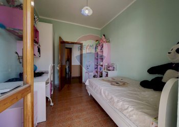 Camera / camera da letto - Quadrilocale Via Adamo Giangiulio
 
4, Lanciano - foto 21