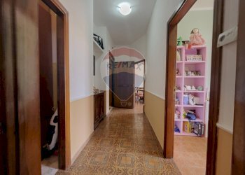 Hall / corridoio - Quadrilocale Via Adamo Giangiulio
 
4, Lanciano - foto 22