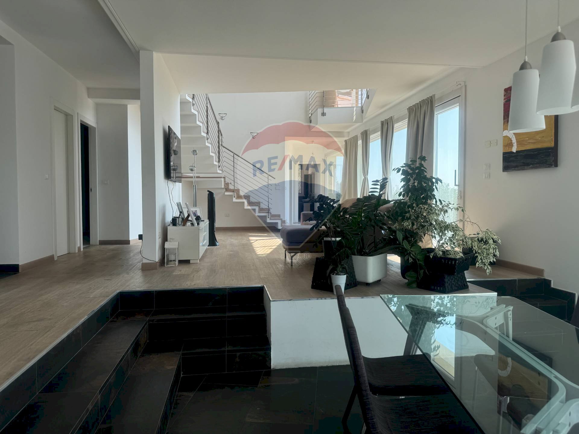 Soggiorno - Villa Via Garibaldi
 
10, Mozzagrogna - photo 3