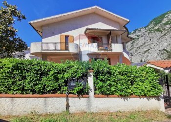 Casa all\'aperto - Villa Viale Maiella
 
6, Fara San Martino - foto 1