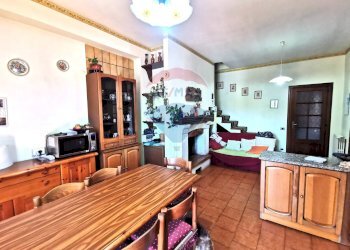 Sala da pranzo - Villa Viale Maiella
 
6, Fara San Martino - foto 4