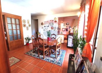 Sala da pranzo - Villa Viale Maiella
 
6, Fara San Martino - foto 18