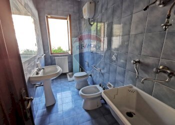 Bagno - Villa Viale Maiella
 
6, Fara San Martino - foto 30
