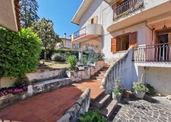 Terrazza - Villa Viale Maiella
 
6, Fara San Martino - foto 37