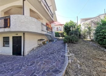 Terrazza - Villa Viale Maiella
 
6, Fara San Martino - foto 40