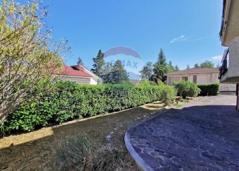 Giardino - Villa Viale Maiella
 
6, Fara San Martino - foto 41