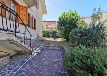 Giardino - Villa Viale Maiella
 
6, Fara San Martino - foto 42