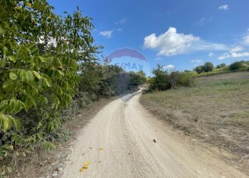 Vista dell\'acqua - Terreno agricolo Via Santa Giusta, Lanciano - foto 42
