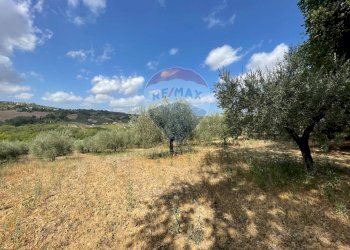 Vista delle montagne - Terreno agricolo Via Santa Giusta, Lanciano - foto 46