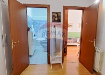 Hall / corridoio - Casa semi indipendente Via Garibaldi
 
11, Lanciano - foto 25