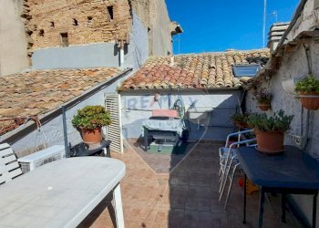 Terrazza - Casa semi indipendente Via Garibaldi
 
11, Lanciano - foto 32