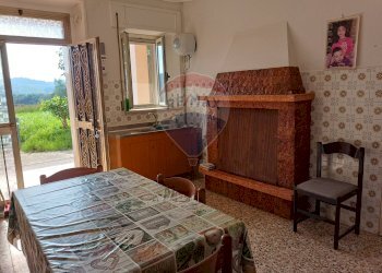 Sala da pranzo - Casa indipendente Contrada Schiavonesco, Torino di Sangro - foto 16