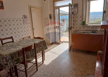 Sala da pranzo - Casa indipendente Contrada Schiavonesco, Torino di Sangro - foto 17