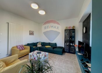 Soggiorno - Casa indipendente Orsogna - foto 38