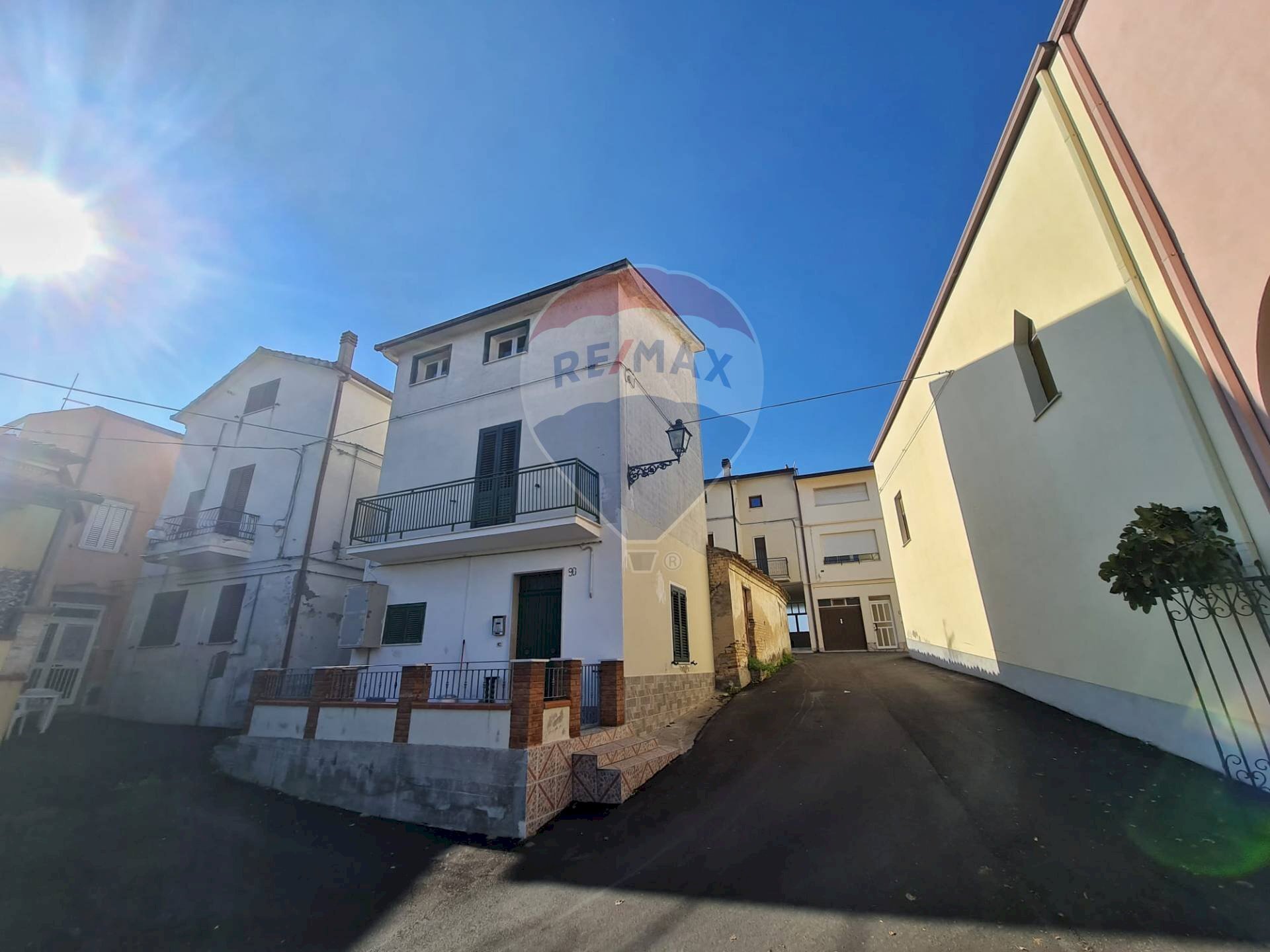 Edificio all\'aperto - Semi-detached house Paglieta - photo 1