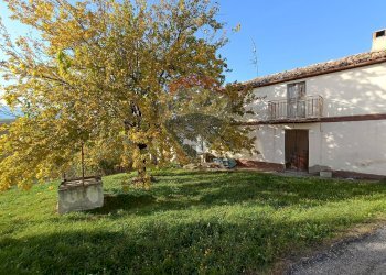 Casa all\'aperto - Casa indipendente Via Santa Lucia
 
264, Sant'Eusanio del Sangro - foto 2