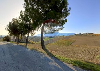 Vista delle montagne - Casa indipendente Via Santa Lucia
 
264, Sant'Eusanio del Sangro - foto 13