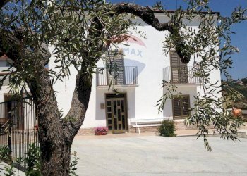 Casa all\'aperto - Casa indipendente Via San Vicenzo
 
15, Castel Frentano - foto 2