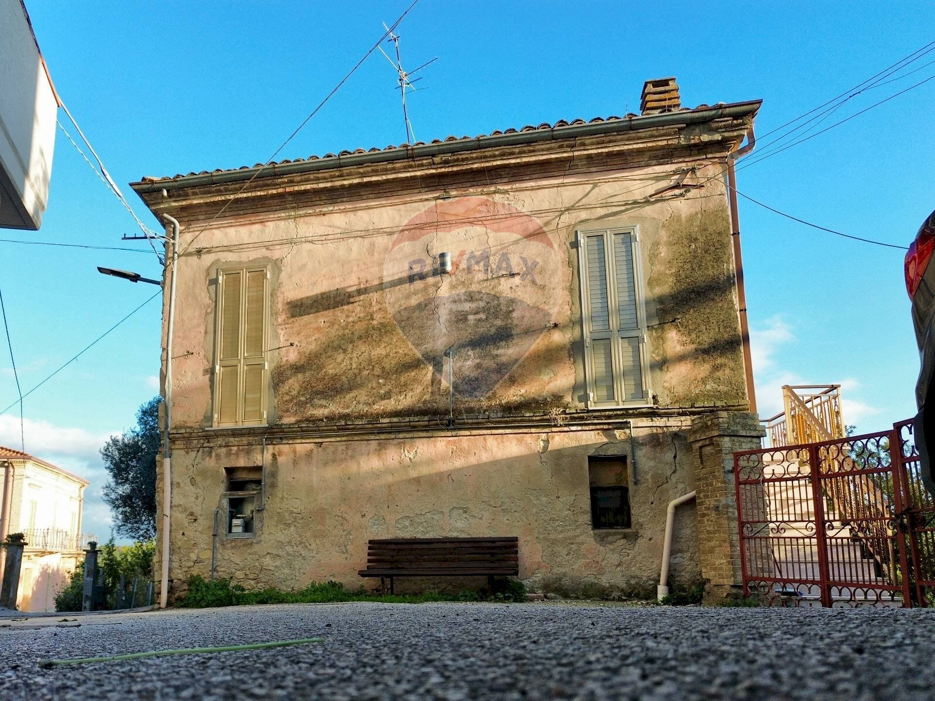 Casa all\'aperto - Independent house Villa Rogatti
 
79, Ortona - photo 1