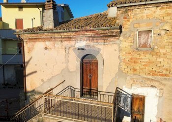 Edificio all\'aperto - Independent house Villa Rogatti
 
79, Ortona - photo 25