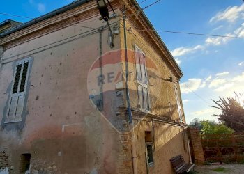 Edificio all\'aperto - Independent house Villa Rogatti
 
79, Ortona - photo 33