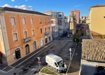 Edificio all\'aperto - Appartamento Corso Bandiera
 
96, Lanciano - foto 1