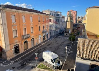 Edificio all\'aperto - Appartamento Corso Bandiera
 
96, Lanciano - foto 15