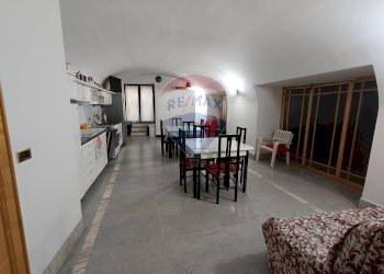 Sala da pranzo - Casa semi indipendente VIA DEI FRENTANI
 
63, Lanciano - foto 7
