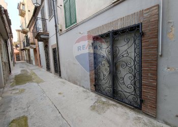 Edificio all\'aperto - Casa semi indipendente VIA DEI FRENTANI
 
63, Lanciano - foto 39