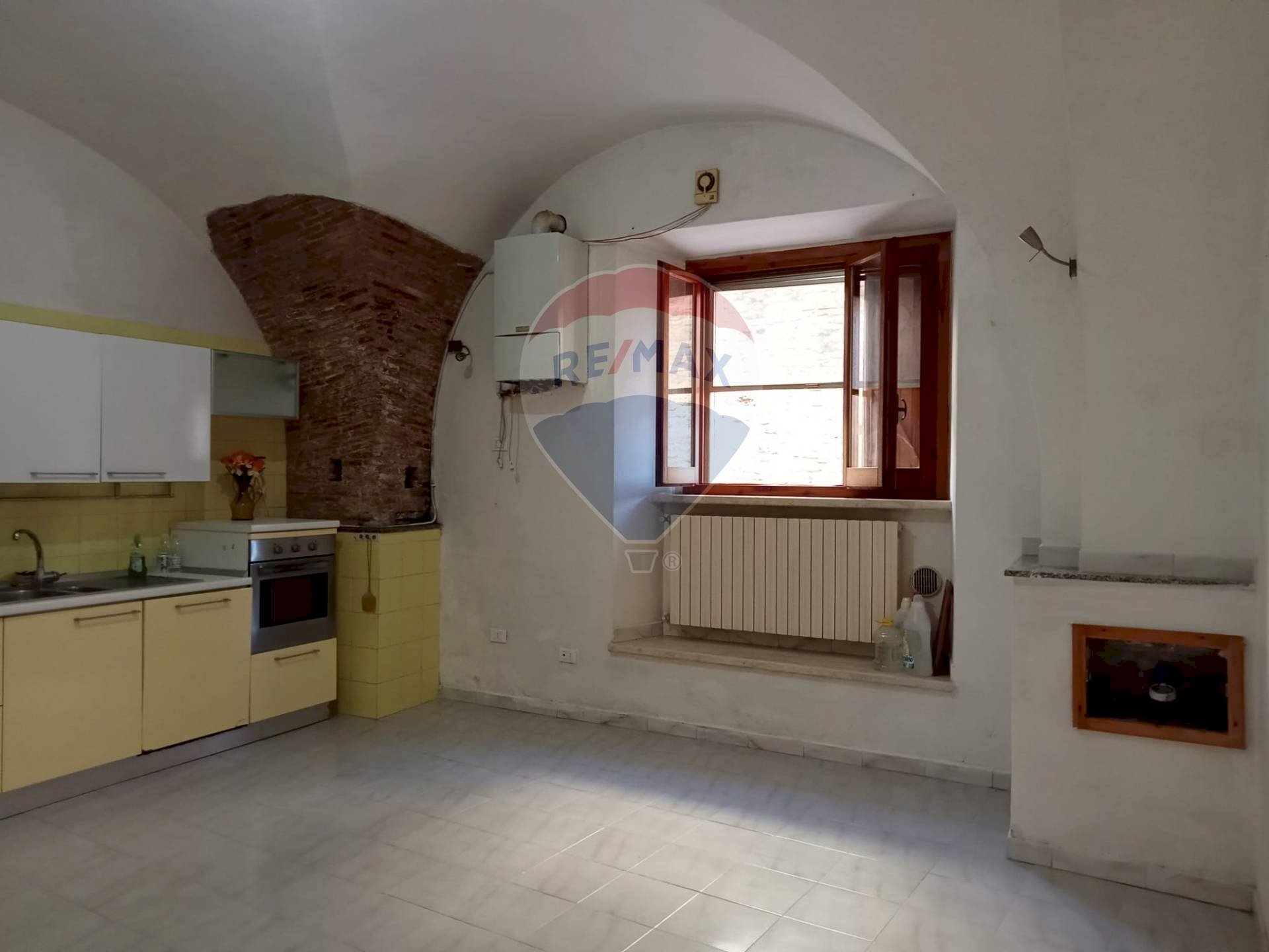 Cucina - Casa semi indipendente Via Valera
 
77, Lanciano - foto 3