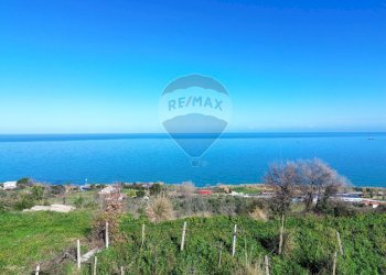 Vista dell\'acqua - Terreno agricolo C.da Lentesco, Torino di Sangro - foto 10