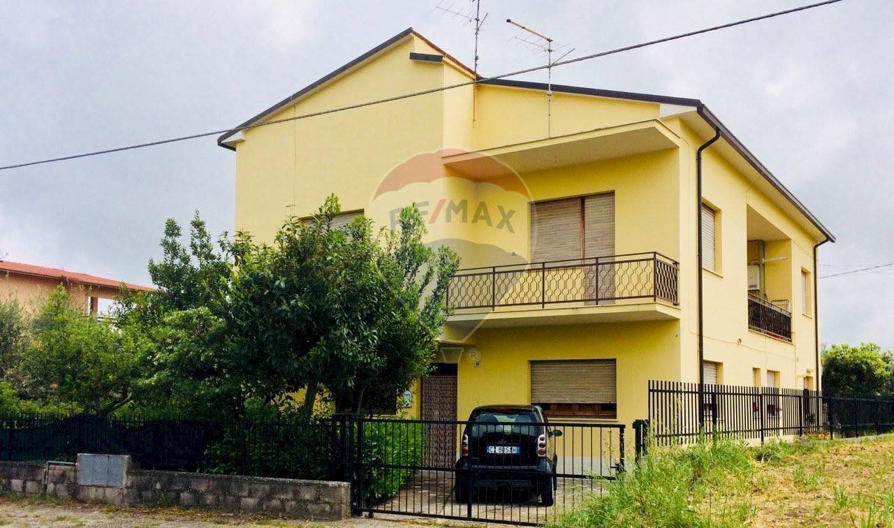 Casa all\'aperto - Appartamento Contrada Serroni
 
38, Lanciano - foto 2