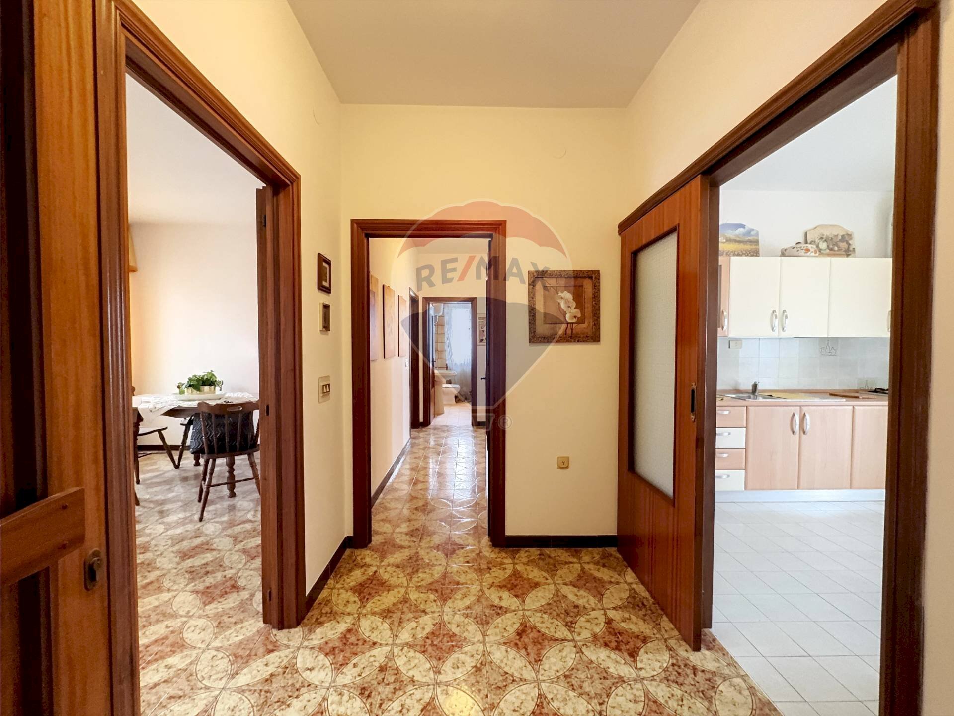 Hall / corridoio - Appartamento Oriente
 
15, Fossacesia - foto 1