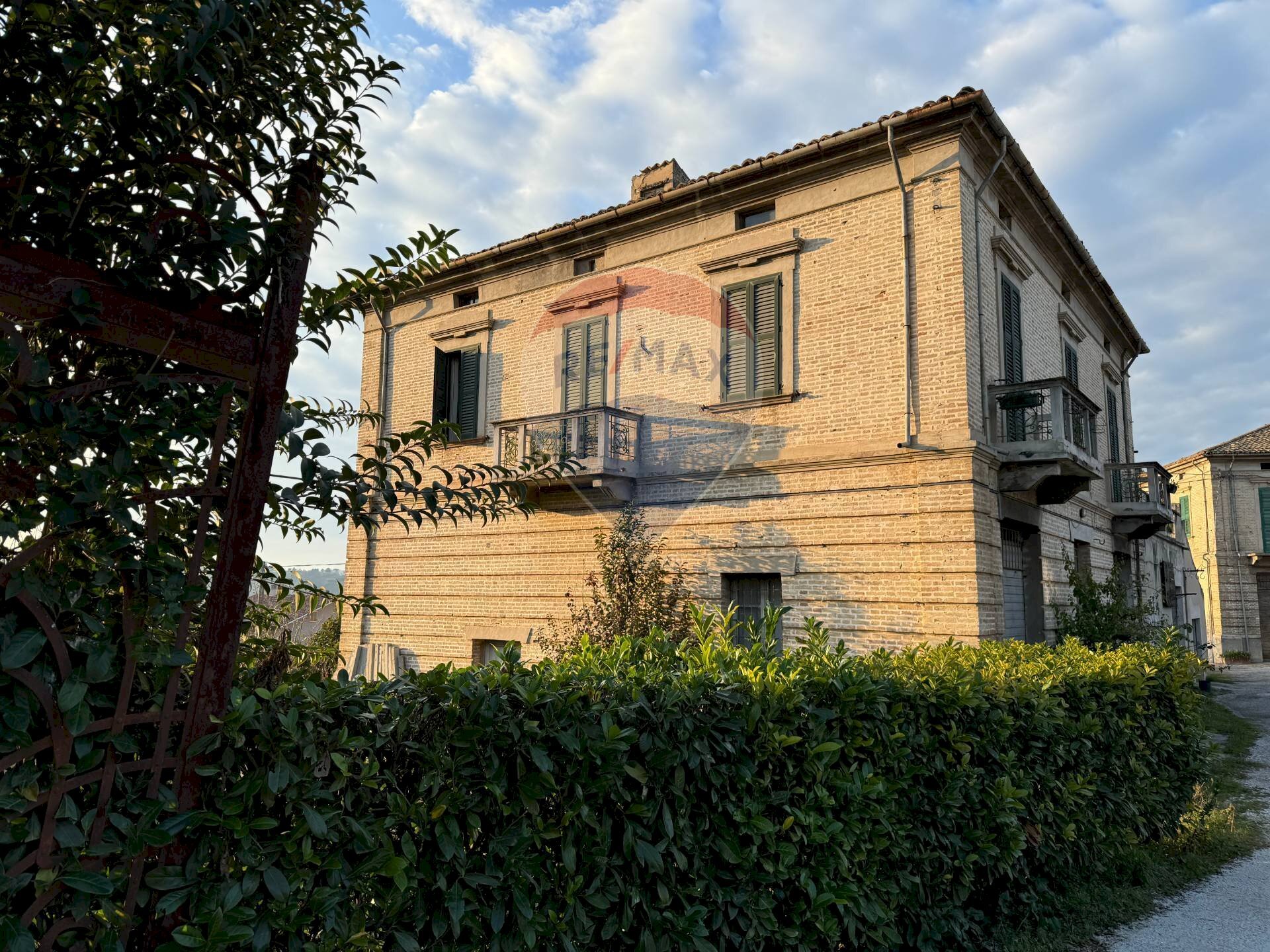 Casa all\'aperto - Casa indipendente C.da Santa Liberata
 
127, Lanciano - foto 1