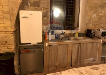 Cucina - Casa indipendente Piazza dei Frentani
 
1/2, Lanciano - foto 16