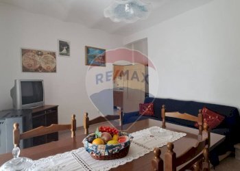 Sala da pranzo - Casa semi indipendente Via Scesa Valli
 
5-9, Villa Santa Maria - foto 8