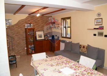 Sala da pranzo - Casa semi indipendente Via Angelo Camillo De Meis
 
3, Bucchianico - foto 5