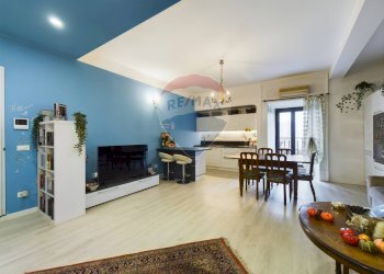 Sala da pranzo - Attico viale XI Febbraio
 
2, Pavia - foto 3