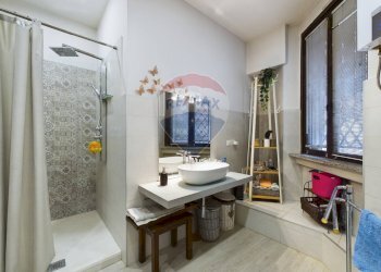 Bagno - Attico viale XI Febbraio
 
2, Pavia - foto 13