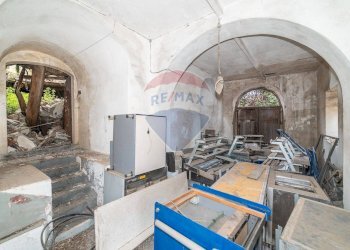Cantina - Rustico via mazzaglia
 
10, Nicolosi - foto 5