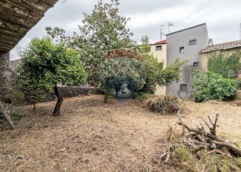 Giardino - Rustico via mazzaglia
 
10, Nicolosi - foto 9