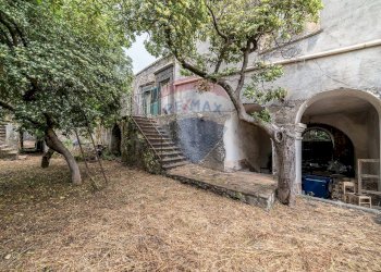 Casa all\'aperto - Rustico via mazzaglia
 
10, Nicolosi - foto 12