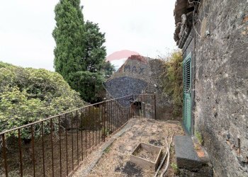 Balcone - Rustico via mazzaglia
 
10, Nicolosi - foto 13