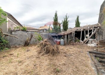 Giardino - Rustico via mazzaglia
 
10, Nicolosi - foto 21