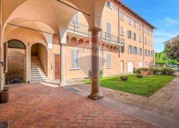 Edificio all\'aperto - Villa Via Borghetto
 
11, Piacenza - foto 5