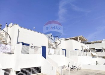 Edificio all\'aperto - Villa a Schiera Mola di Bari - foto 3