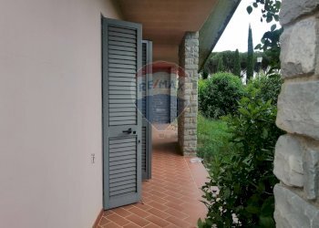 Balcone - Villa Via del Ginepro
 
95, Terranuova Bracciolini - foto 8