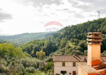 Vista delle montagne - Casa indipendente via Del Valico
 
1, Figline e Incisa Valdarno - foto 38