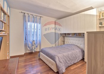 Camera / camera da letto - Casa semi indipendente via del tramaglio
 
22, Montevarchi - foto 13