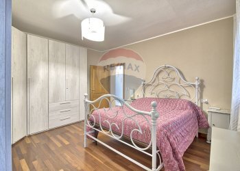 Camera / camera da letto - Casa semi indipendente via del tramaglio
 
22, Montevarchi - foto 15